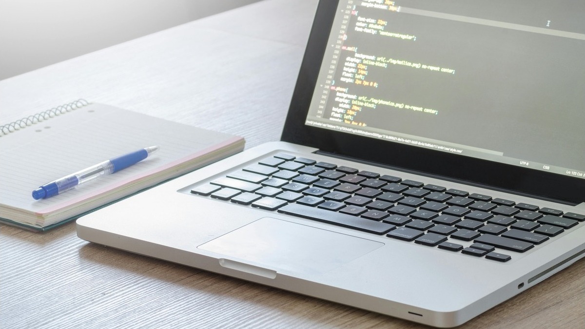 How We Give Claude Code Long-Term Memory with Reusable Skills